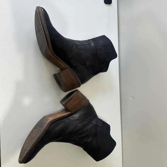 Donald J Pliner Leather Womens Ankle Boots Brown Heel Side Zip Western Style 6M - Picture 6 of 12